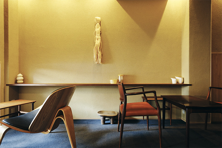 京都悠闲｜大人在名作椅子上喝咖啡，度过自己时间的“点喫茶室”