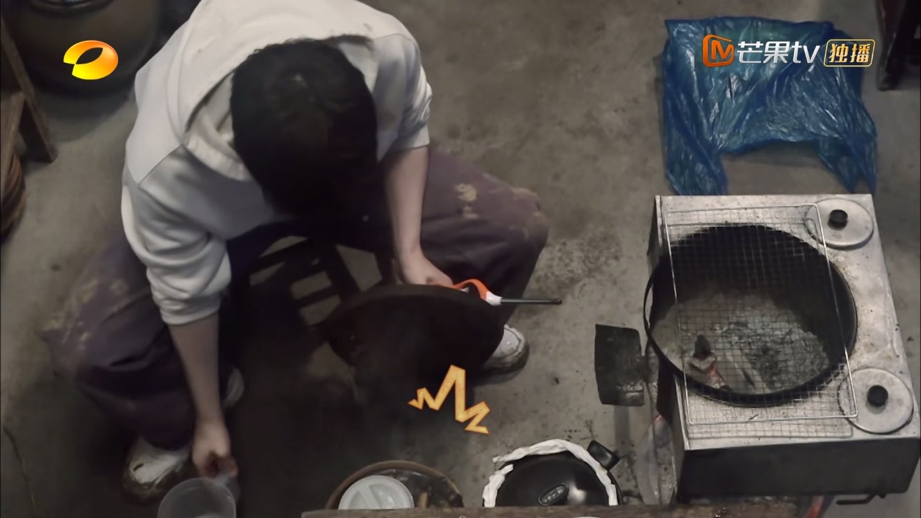 张艺兴自责做错了菜是哪期,张艺兴做错事