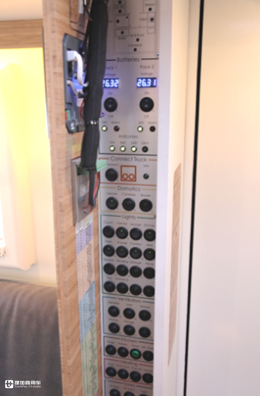 2018款奔驰大型顶级豪华房车,奔驰赛托斯6*6房车