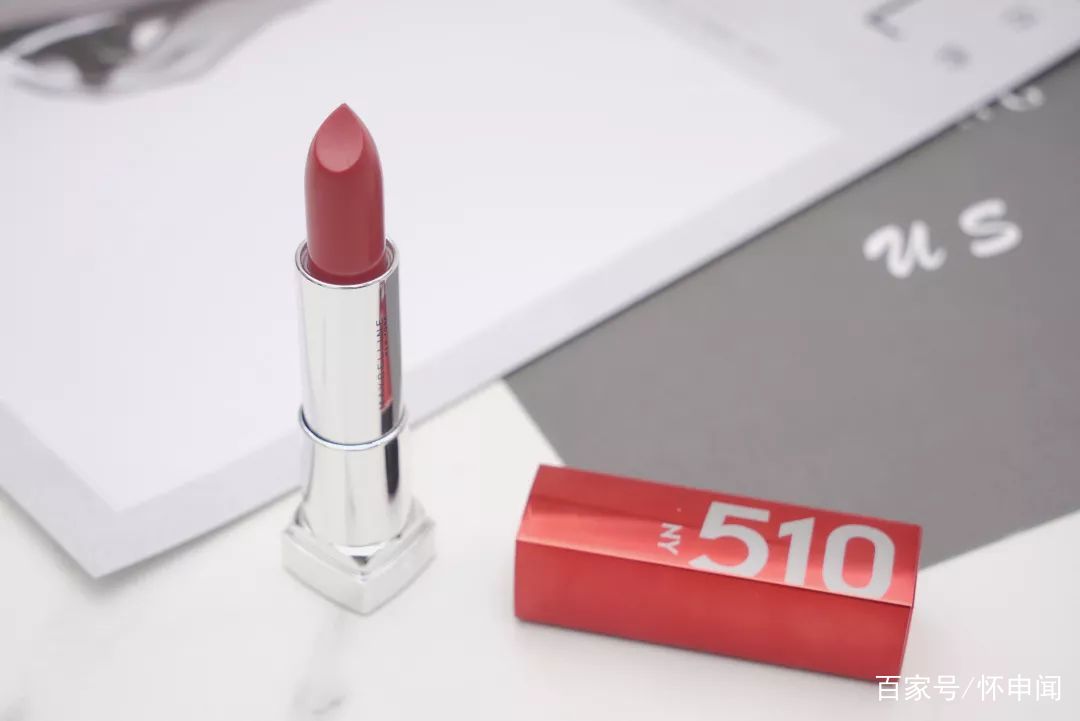 美宝莲口红亮面,美宝莲口红吸睛橘棕色08