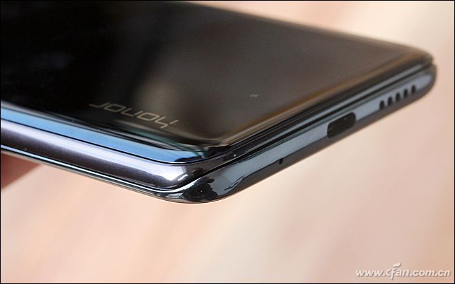 荣耀magic2全面屏,为什么荣耀magic2才1600万像素