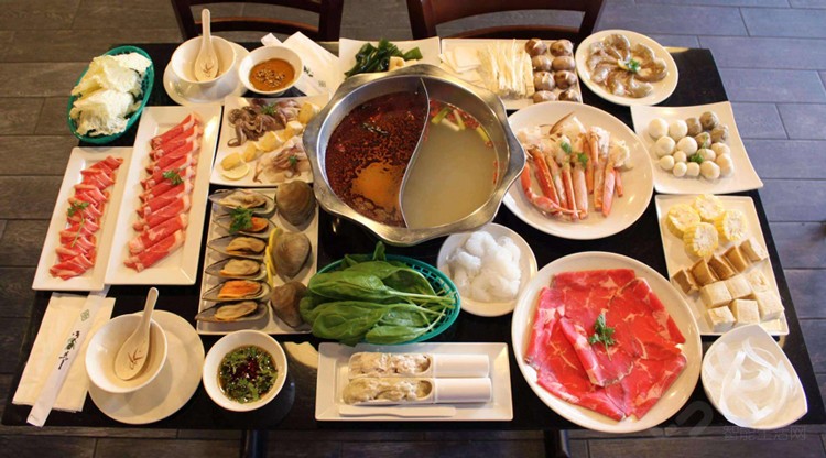 涮火锅用电火锅好还是用电磁炉好,电陶炉与电磁炉哪个更适合涮火锅