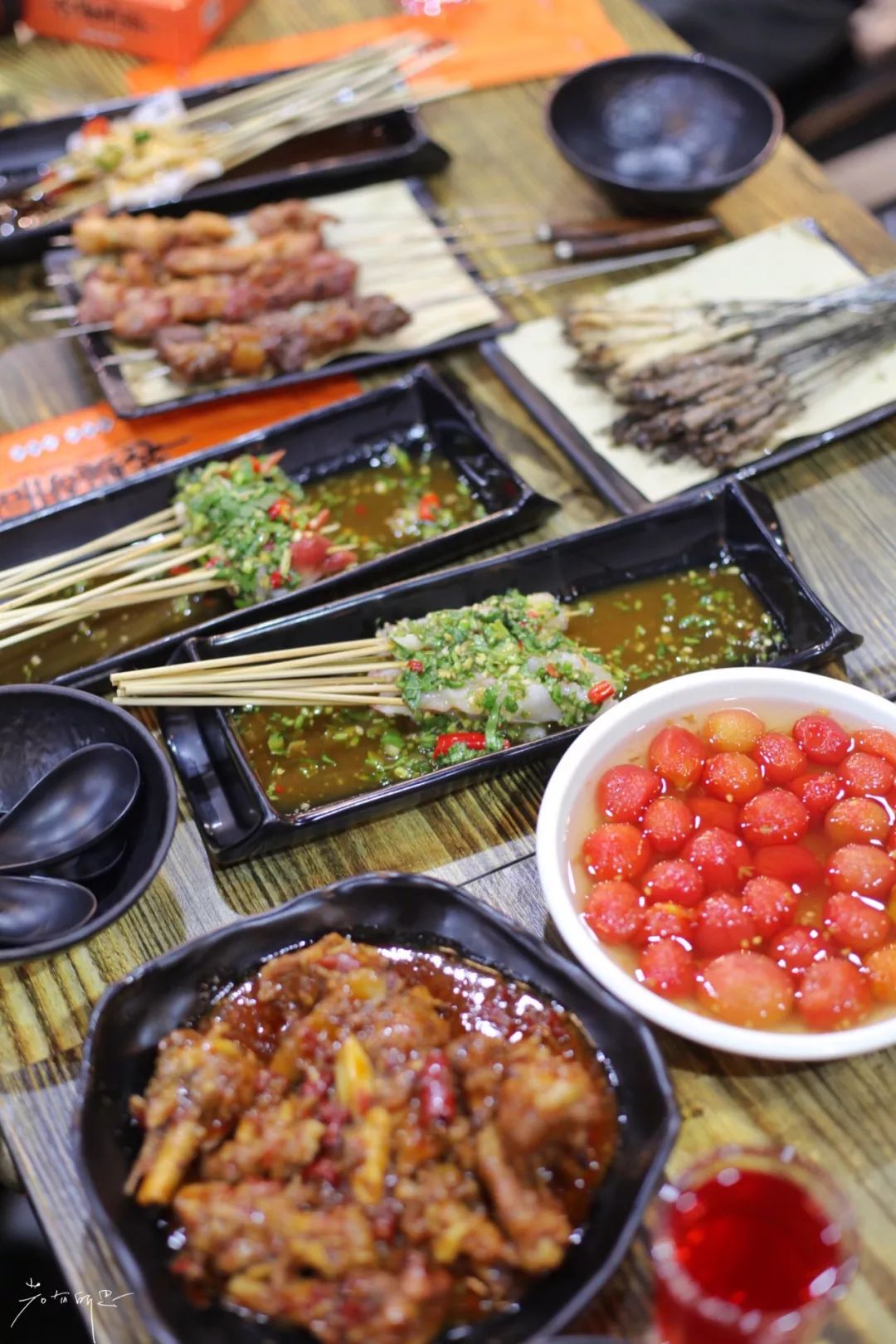 机票不到800元，第2次东北沈阳之旅，1个鸡架配老雪！