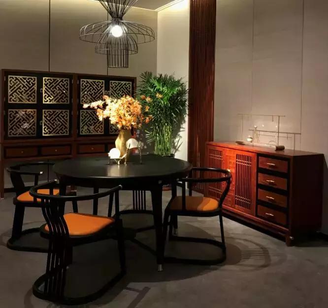 华日家居网上商城,华日家居创始人