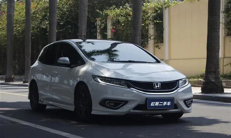 满足“多人运动”与“炸街”需求，8W+任性开回家！