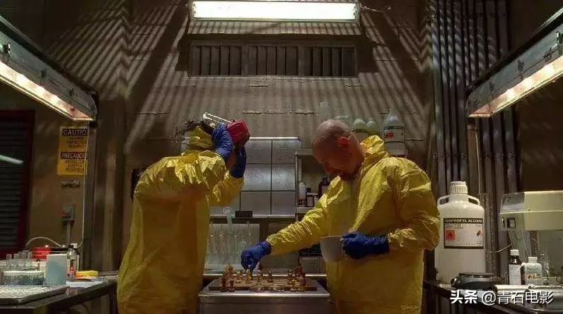 同一剧本出两个版本的剧,同一个剧本拍同款