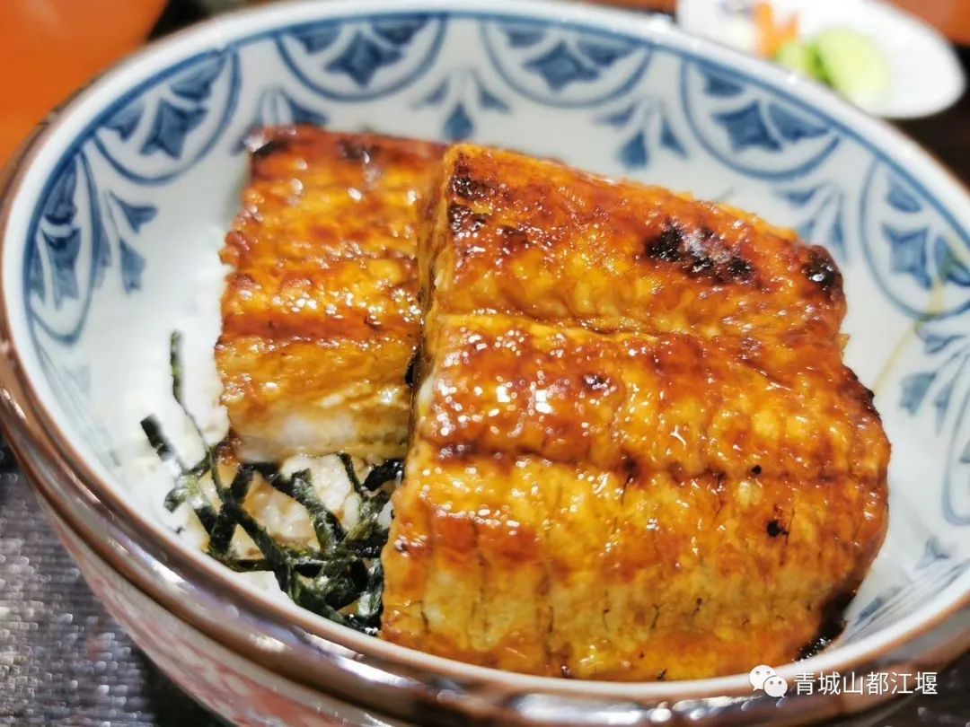 都江堰藏在市井里的宝藏火锅,都江堰灌县老火锅