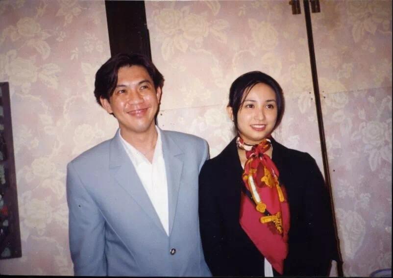 26岁嫁入豪门，与张国荣、刘德华传绯闻，24年后丈夫猝死枕边