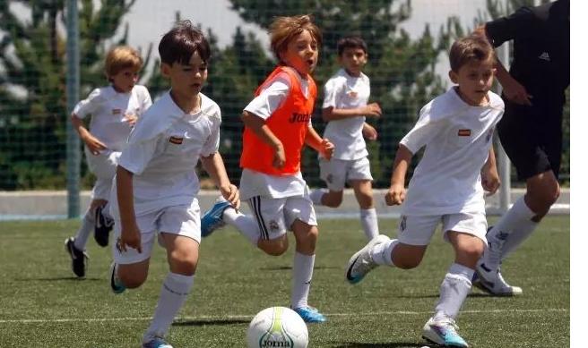 中国青训vs皇马青训,向国足学习