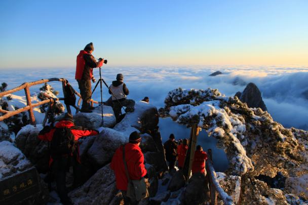 这个冬天去哪玩黄山冬雪堪称一绝,今年冬天的黄山旅游攻略最新