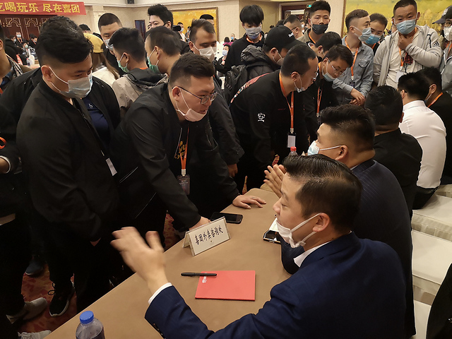 徽银集团董事长胡华清,徽银集团胡华清