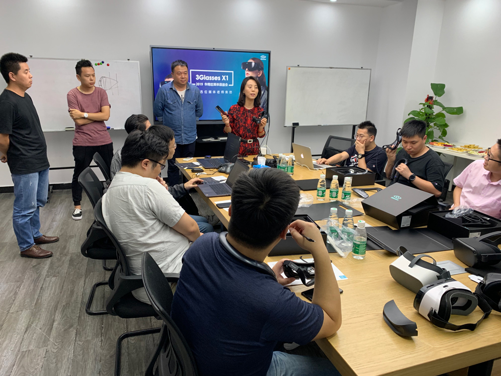 魅非头戴式3d智能vr眼镜体验感受,新品vr3d眼镜有什么用