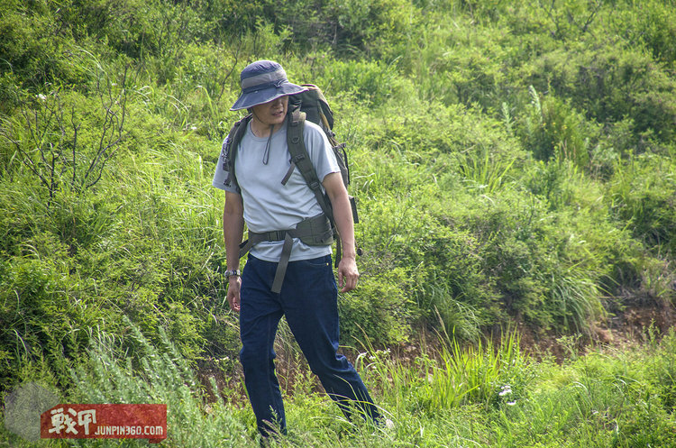 塔虎双肩包6l和9l哪个好,塔虎15L双肩包
