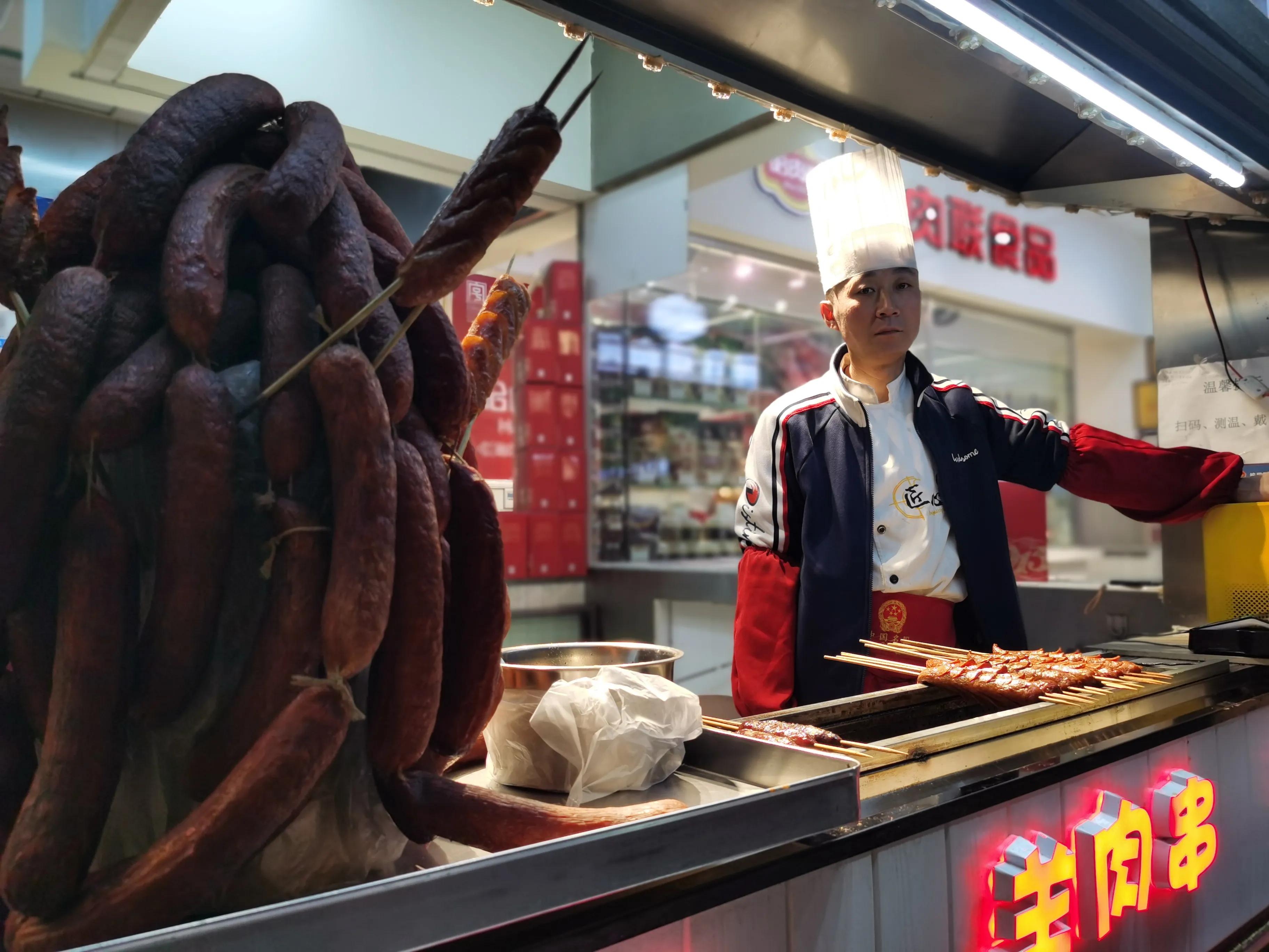 格瓦斯大列巴秋林红肠和面包,哈尔滨红肠大列巴马迭尔格瓦斯