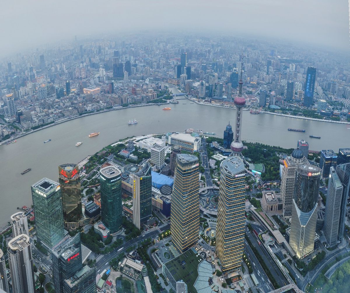 相约上海之巅,松下影像助力展望浦东“大片”