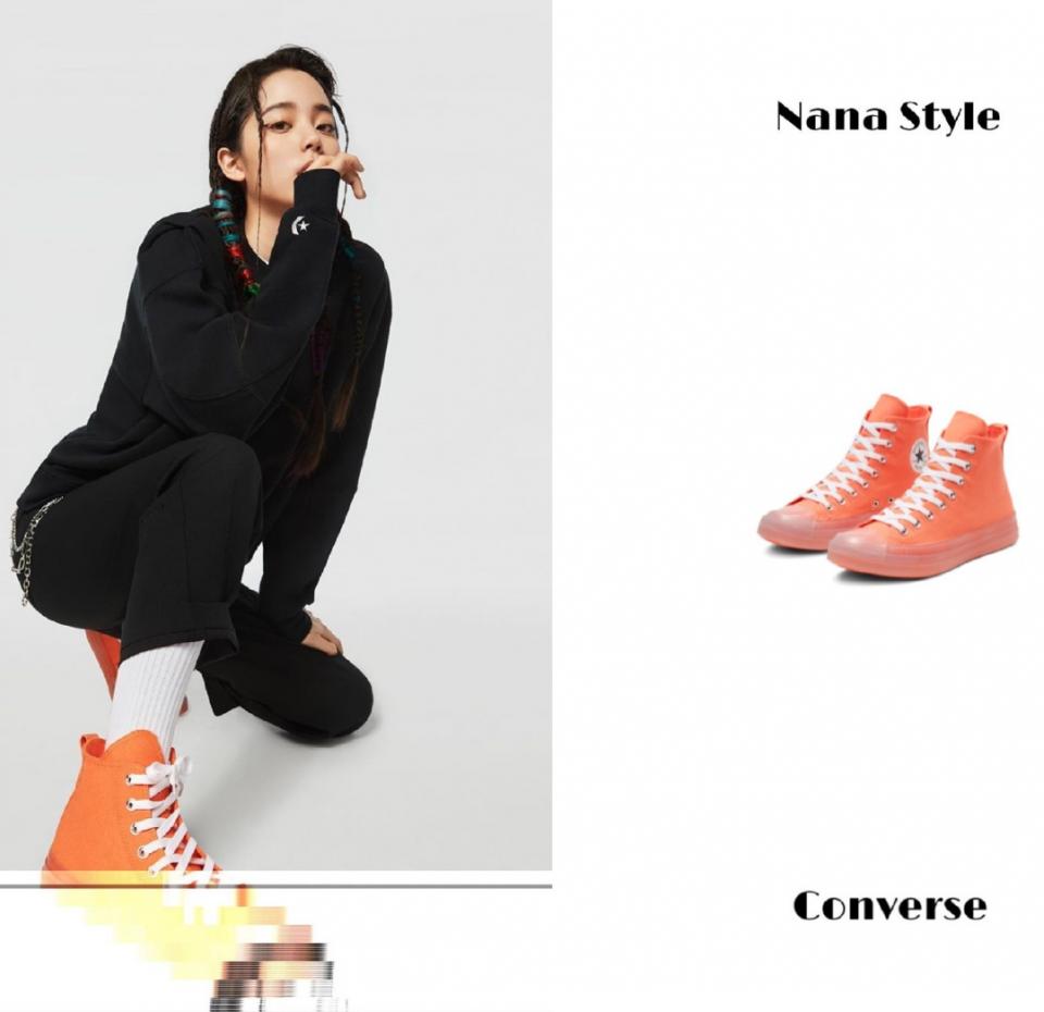 不敢信这是20岁的欧阳娜娜，为证明腿长，把牛仔裤穿成堆堆裤