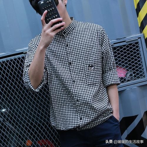 今年秋冬流行衣服男装,2019年冷天流行什么男装