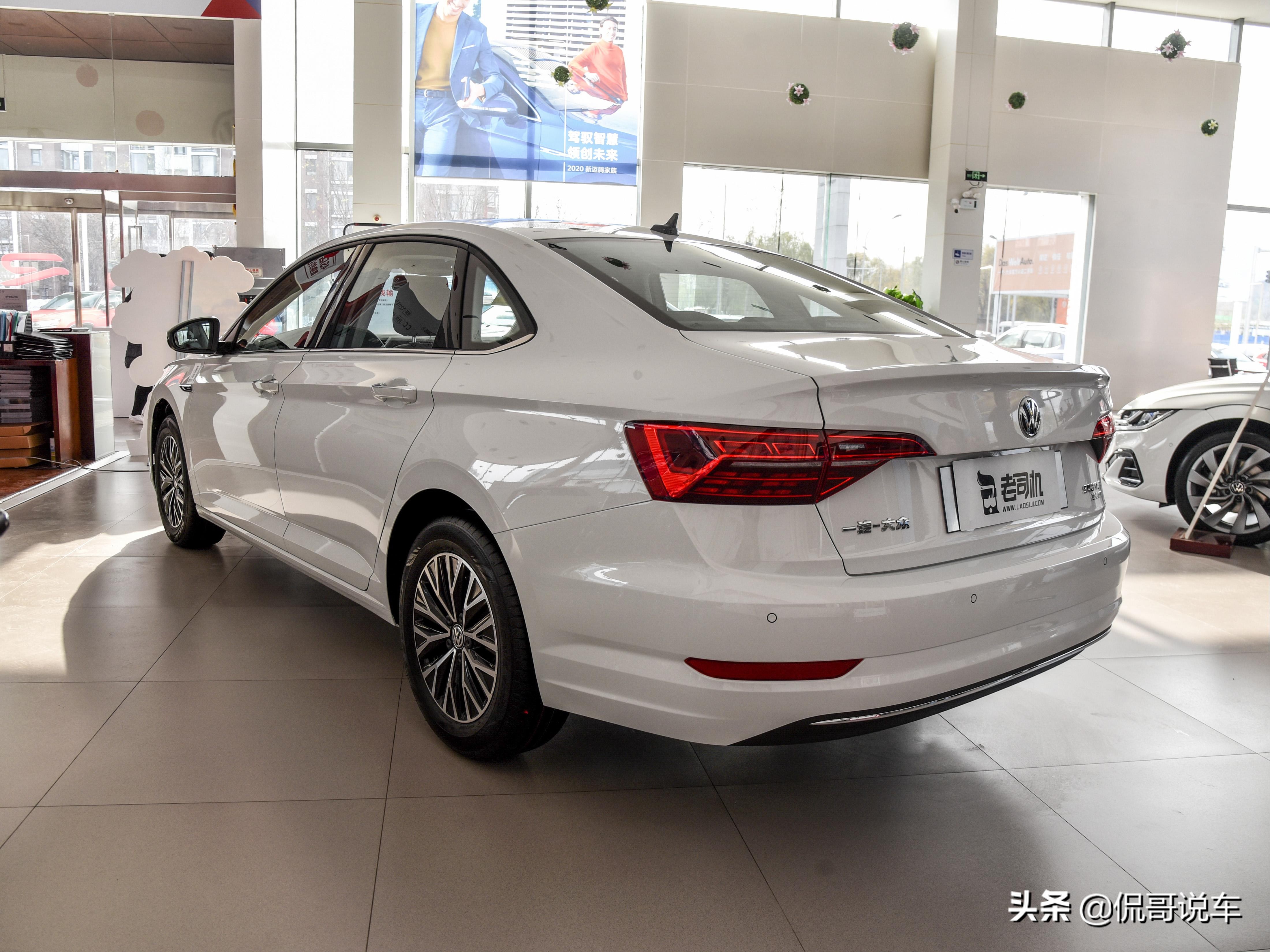 大众速腾16年自动舒适版测评,紧凑型中型车中大型车