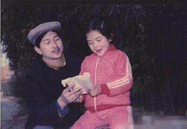 谢娜自曝一孕傻三年张杰神反应,谢娜生二胎的视频