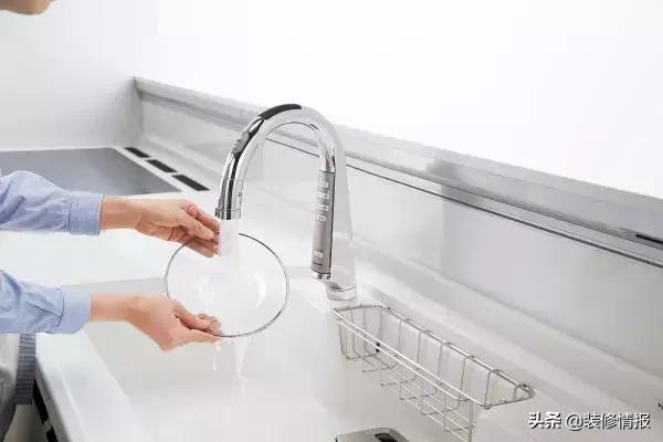 厨房水龙头有单管的吗,厨房水龙头冷热水管怎么区分