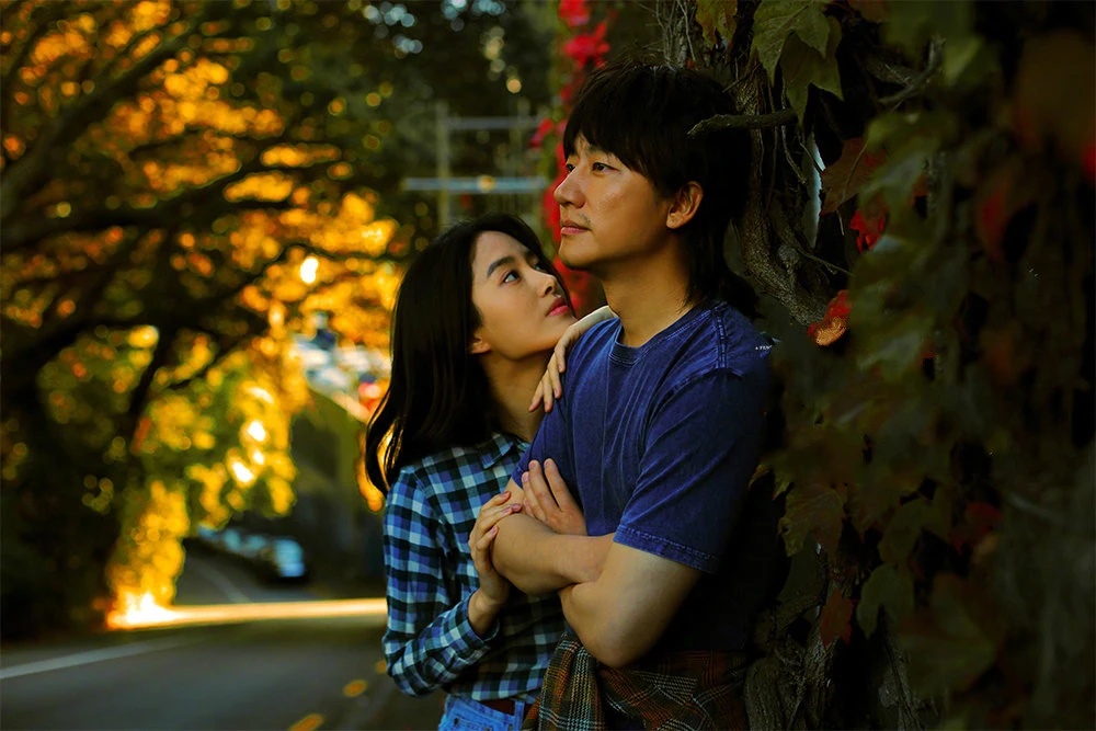 负债几十亿的华谊兄弟,华谊兄弟哪一年落寞的