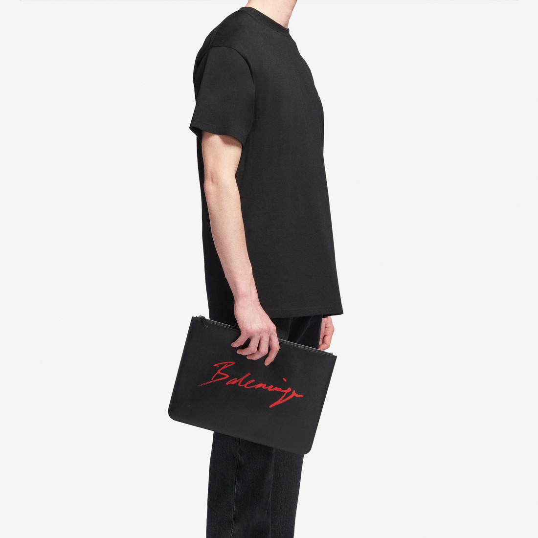 5款型男必备的时尚手拿包,回头率超高