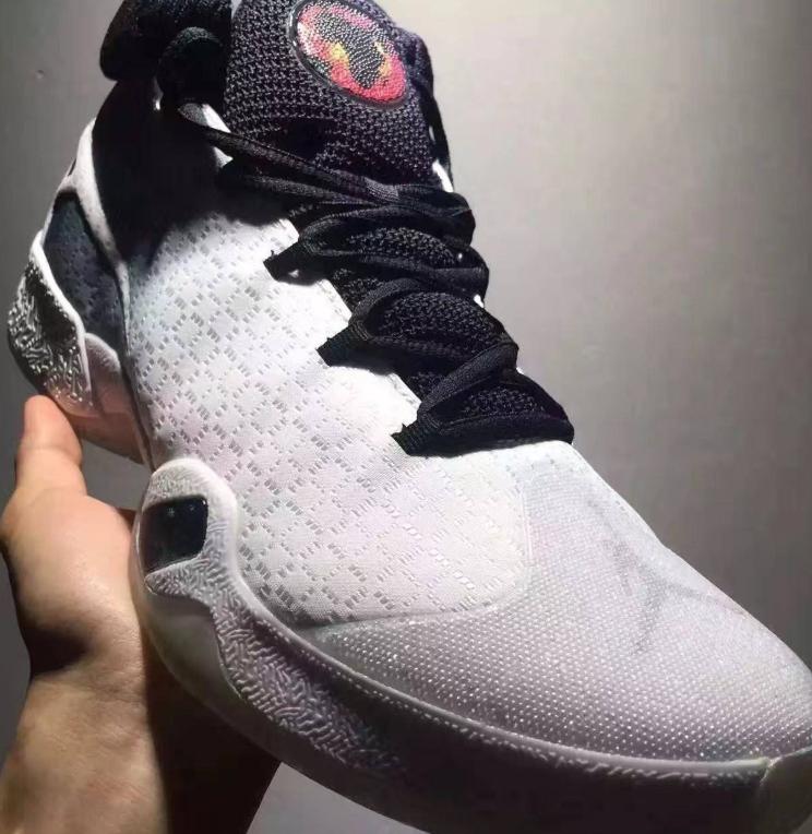 AJ30、31、32、33哪款实战性能最好？AJ33外观好，但实战还要选它