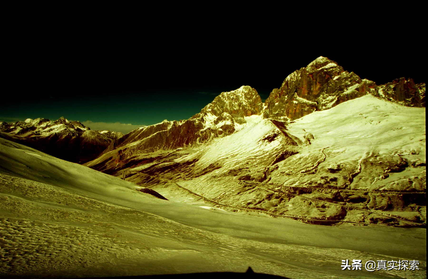 陆风x9翻越雀儿山视频,陆风x9川藏自驾游