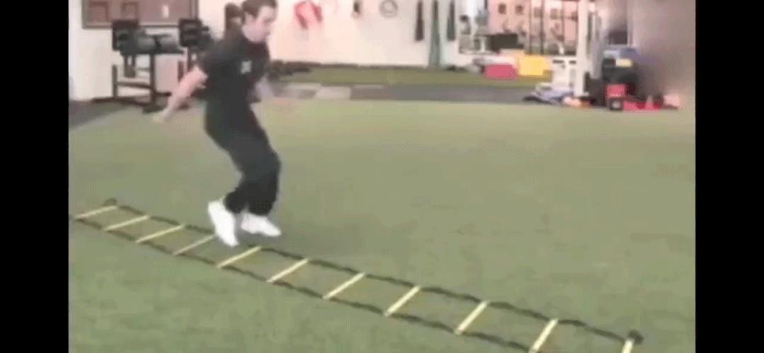 如何提高脚步速度和灵活性,如何练习突破速度