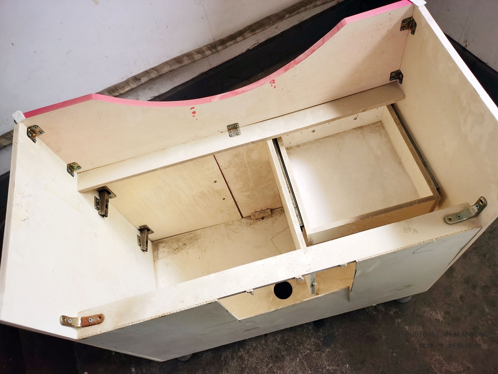 浴室柜怎么买性价比高,浴室柜怎么选不踩坑性价比高