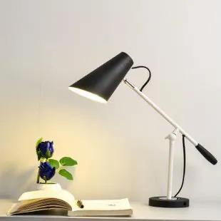 吉他自学三月通和果木浪子哪个好,自学吉他是买教材好还是上网学好