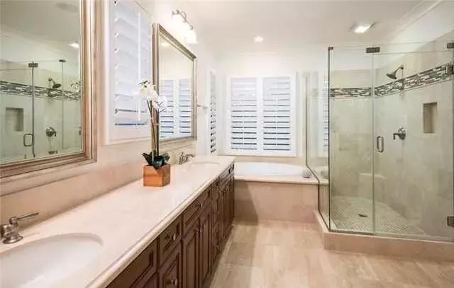 含泪剁手，说说我住尔湾光谱中心附近的物质生活