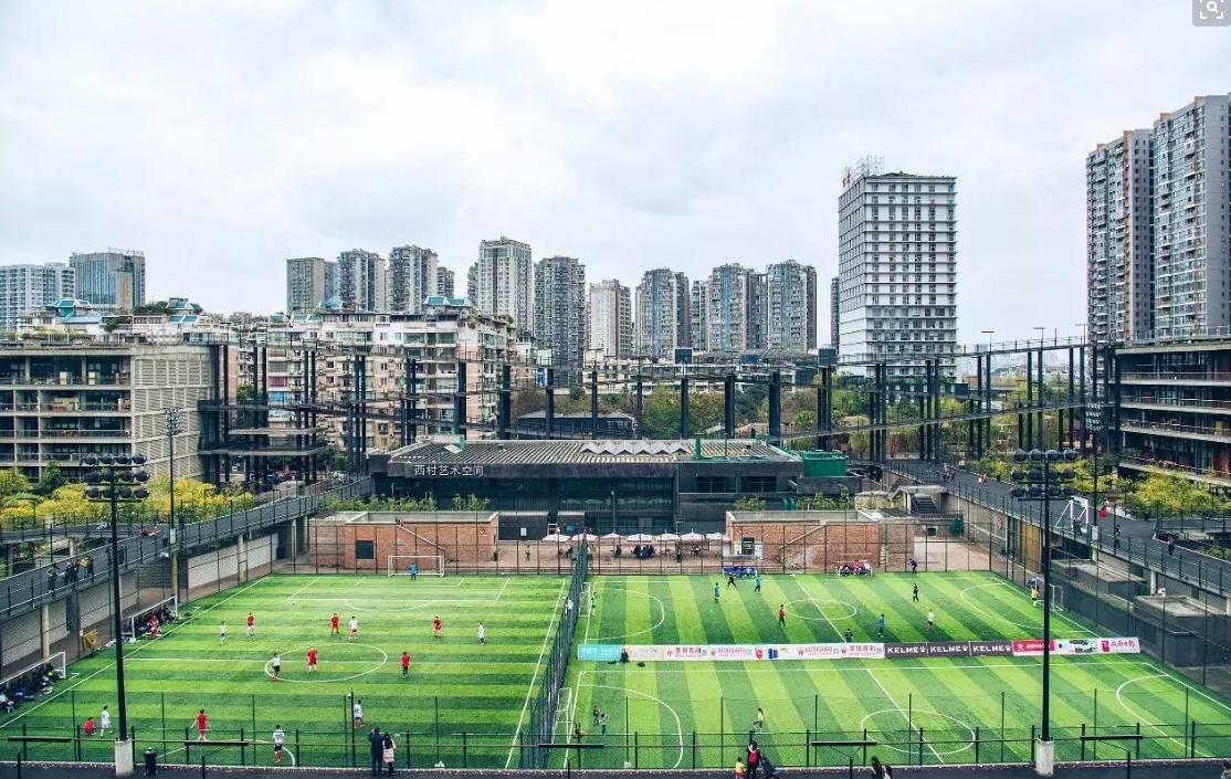 成都的耍家，一代有一代的主场