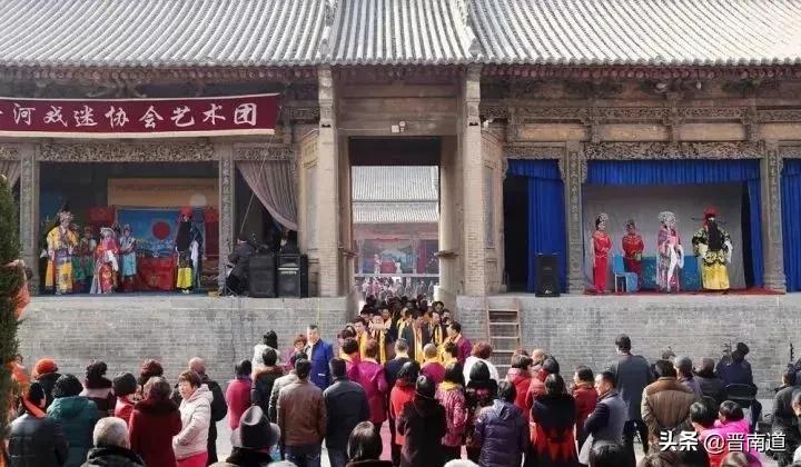 不如台下看戏的对联,台下看戏的对联