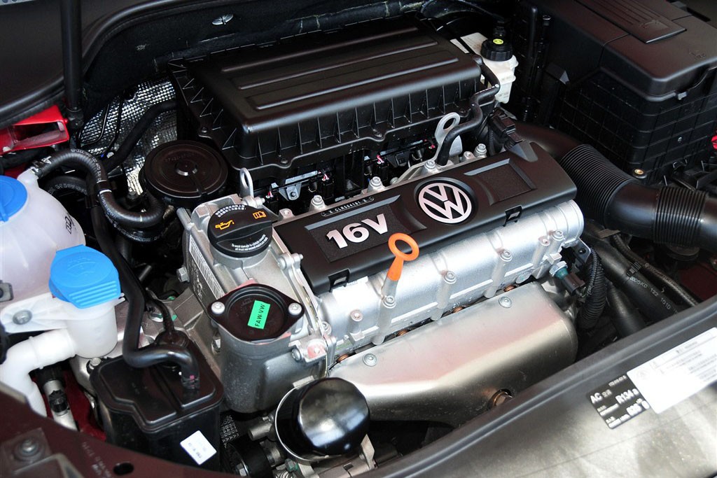 1.6t比1.6强吗,1.6t比1.6l快多少