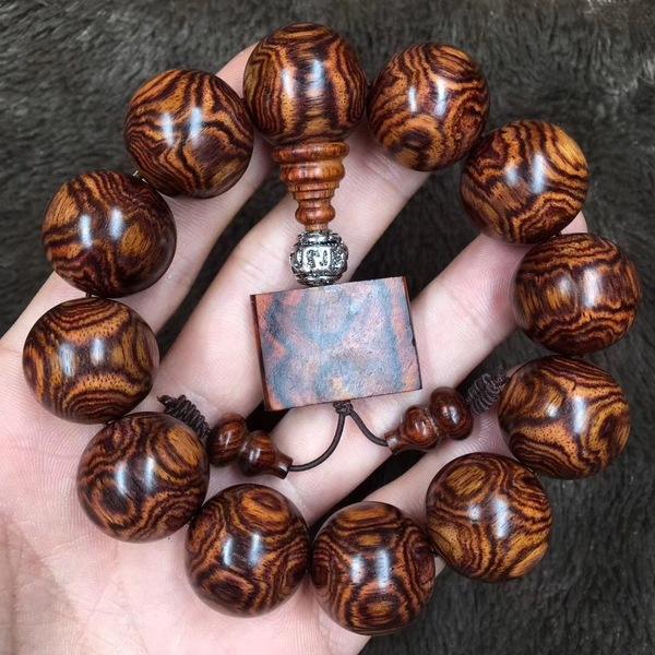 文玩顶级手串排行榜前十名,文玩手串排行榜前十名金刚