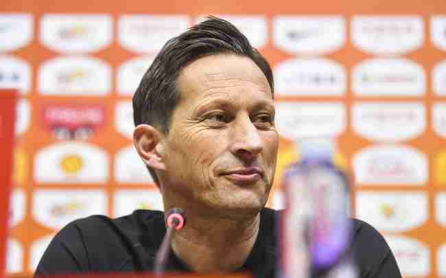 李霄鹏教练世界排名,李霄鹏最佳主教练2018