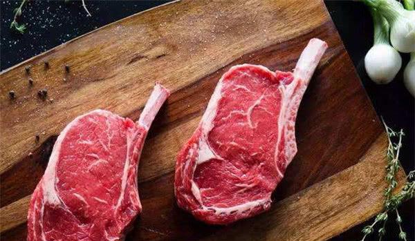 为什么牛排解冻后和煎好都有血水流出来，是注水牛排吗？涨姿势了