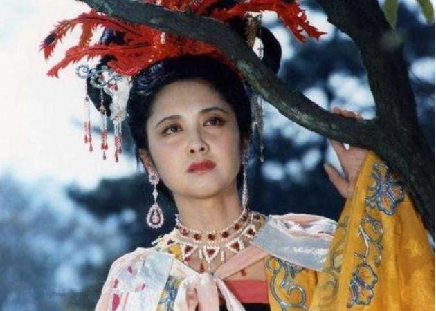 女儿国国王朱琳高清照片,女儿国国王朱琳73岁变成什么样了