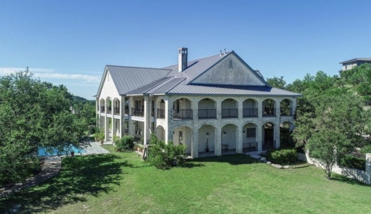 又抄底？众球星在卖房，詹皇却买第3座豪宅，难怪17年能赚21.9亿