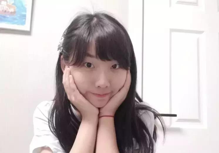 北影新生-孙绮复读重来，是坚持对动漫的爱好还是听家长的话？