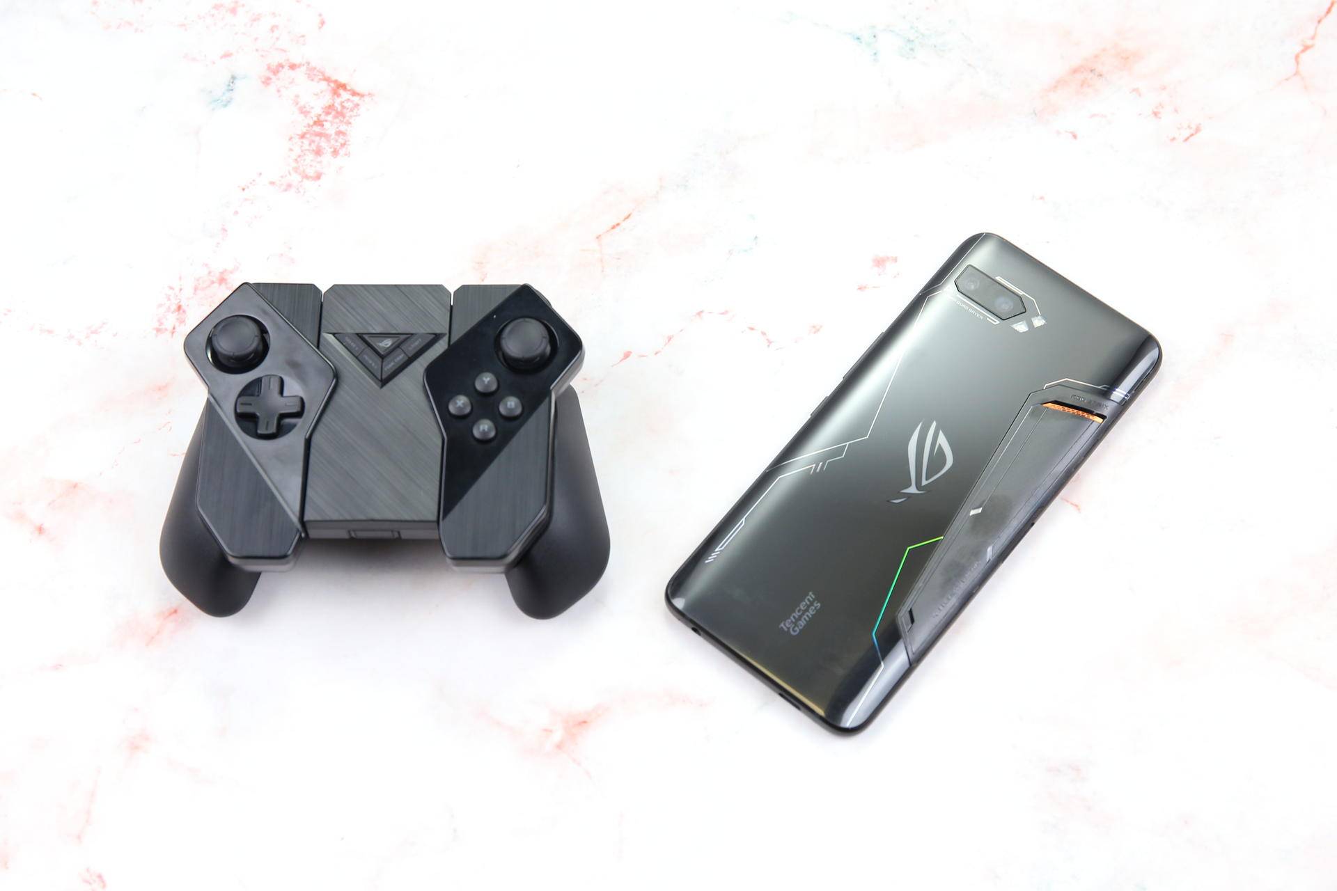 把手机变成手柄玩电脑游戏,把王者玩成火影是什么体验