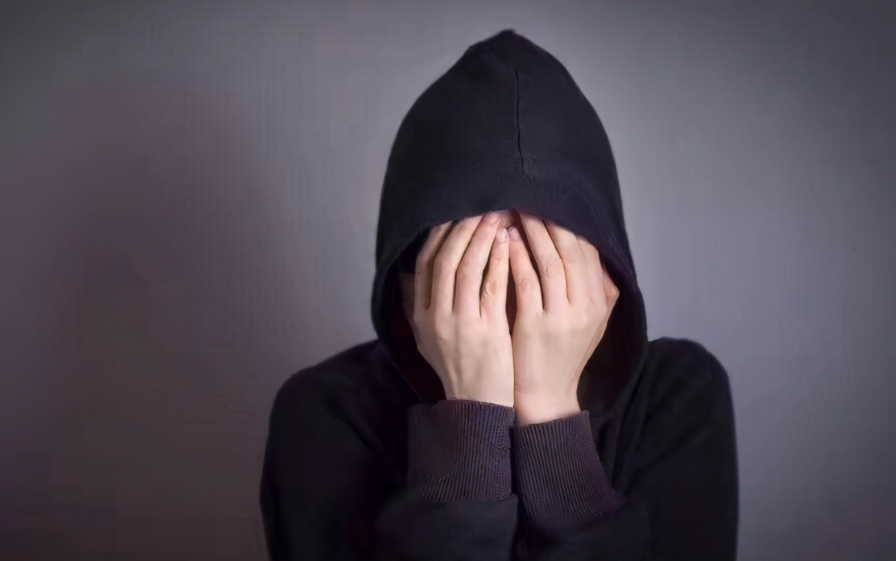 抑郁症病人家人该顺着他的脾气吗,家人得抑郁症不接受治疗该怎么办