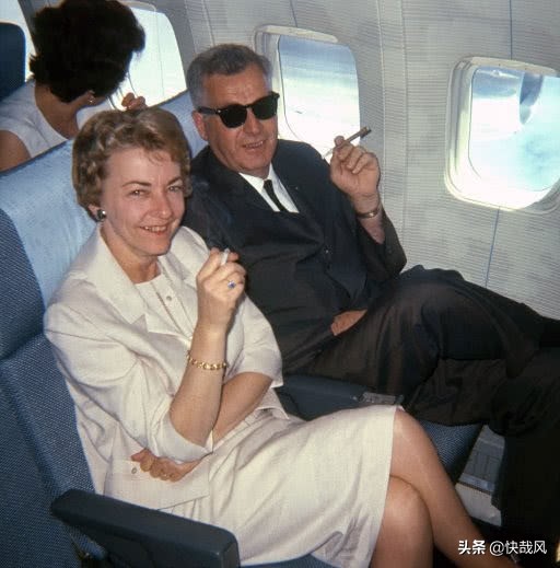 鑳藉湪椋炴満涓婂惛鐑熺殑鑸彮,浠ュ墠涓浗姘戣埅椋炴満鍚哥儫