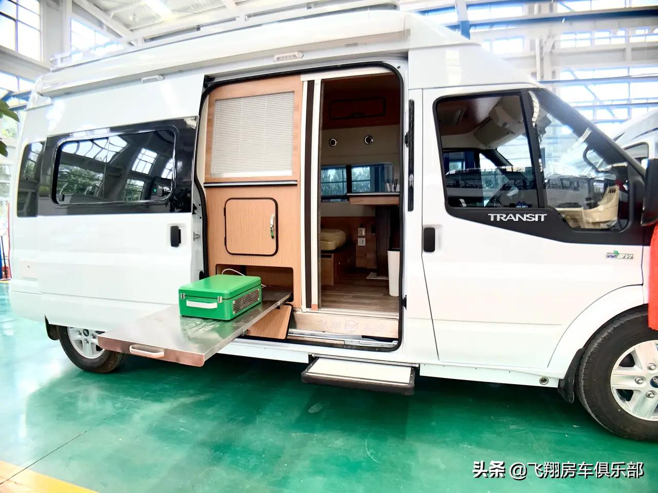 福特新世代b型房车最佳布局,低调的b型房车