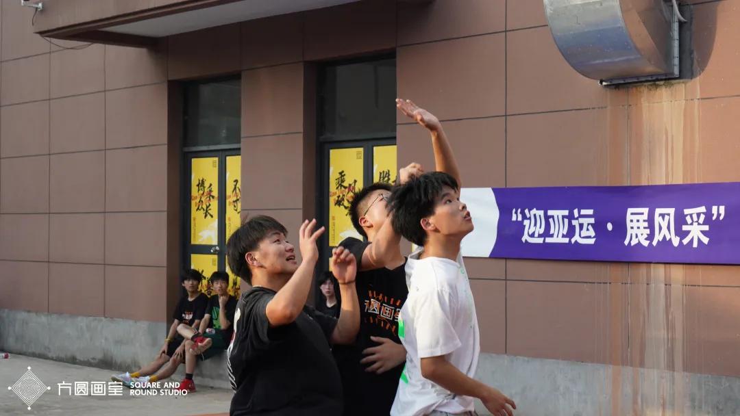 那些篮球场热血沸腾的瞬间,你们在球场上拼搏的样子