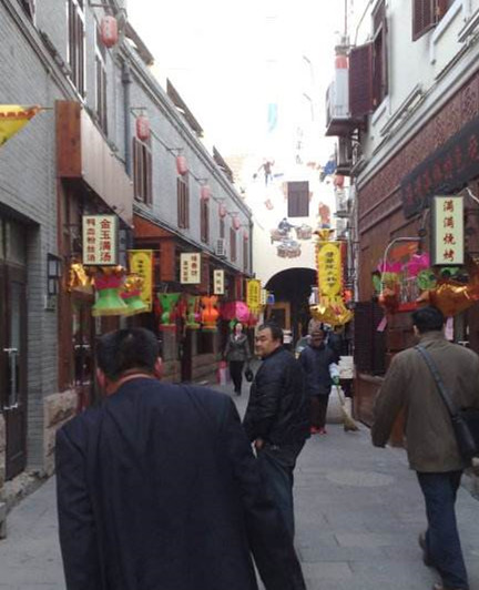 青岛劈柴院吐槽事件,青岛劈柴院事件真相