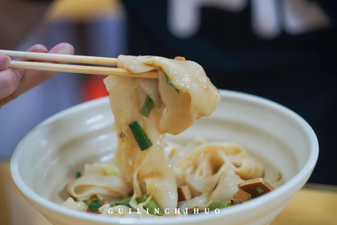 三里美食一条街,隐藏在巷子里的神秘小吃