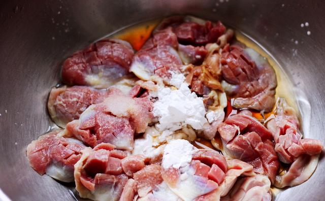 鸡胗肉丝大白菜,鸡胗炖大白菜怎么做