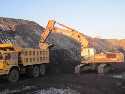 各种挖掘机优劣分析视频,十大挖掘机优缺点